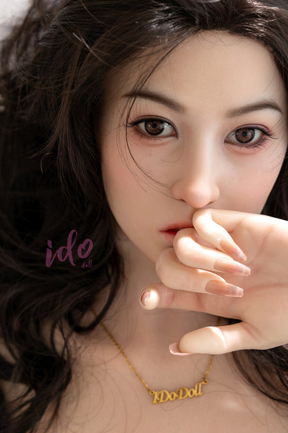 Wanzhi – The Icy-Tempered Secretary of Desire (IDODOLL)