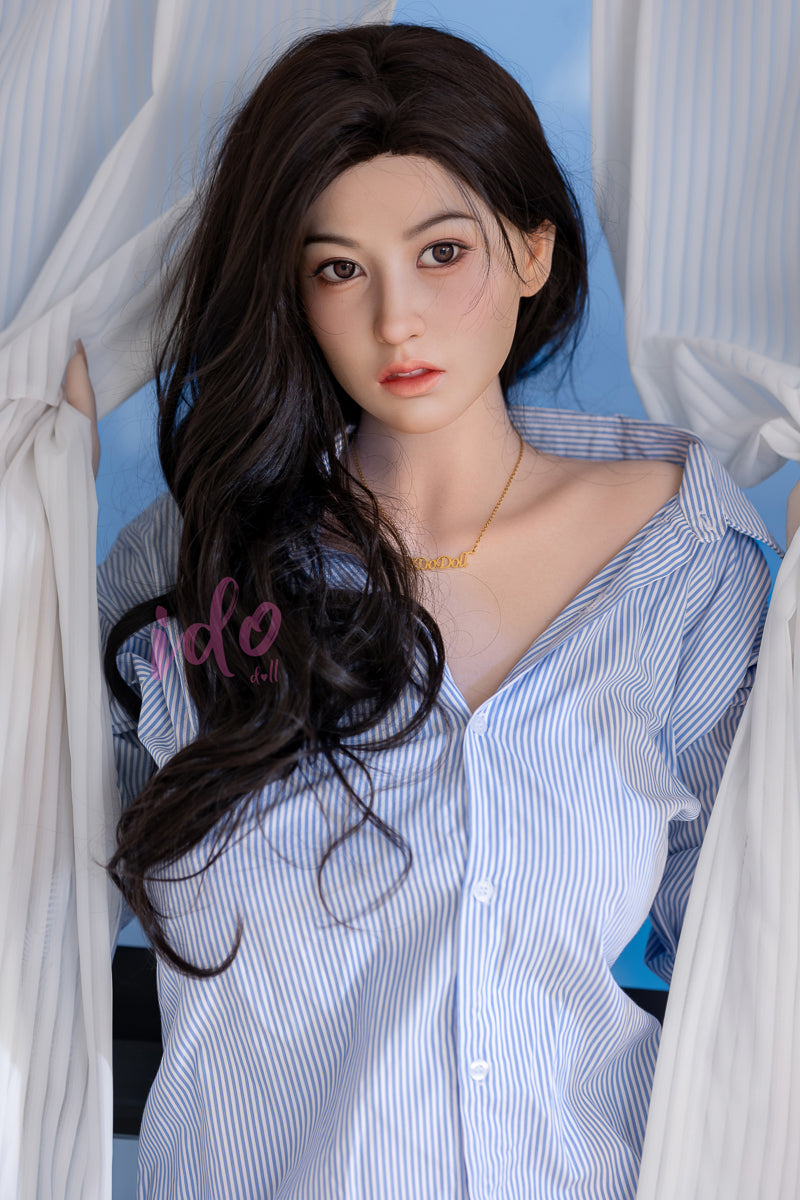 Wanzhi – The Icy-Tempered Secretary of Desire (IDODOLL)