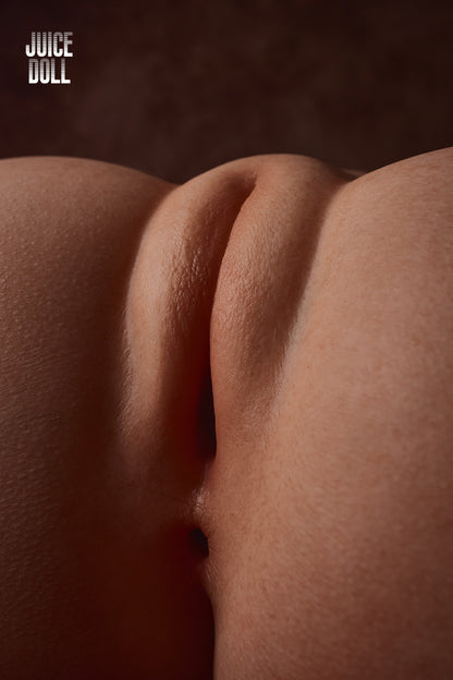 CLM ULW Ultra-Lightweight Big Tits Silicone Sex Torso ULW PW-U58